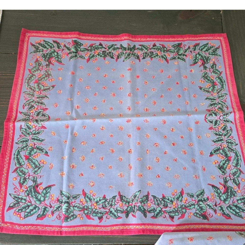 Williams and Sonoma Napkins Placemats 20 x 18 Christmas Holidays Vintage Cotton